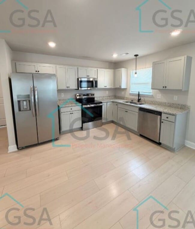 Photo - 4304 Edwards Rd