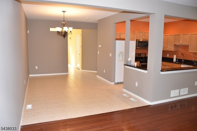 Photo - 125 Springhill Dr