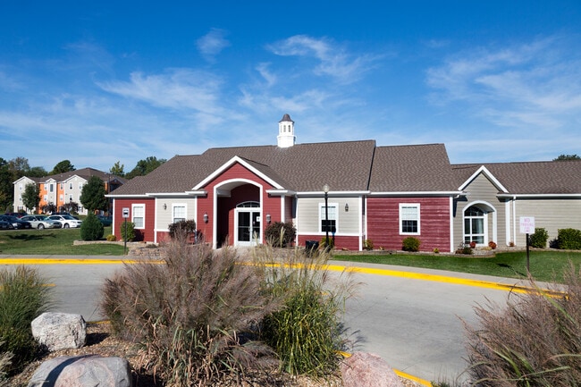 The Reserve at Saluki Pointe