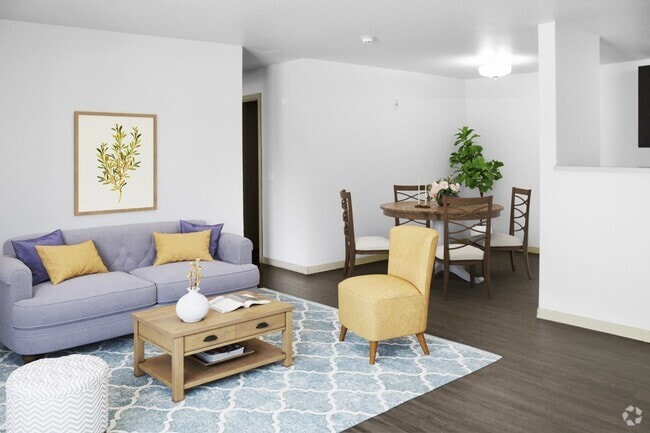 Living & Dining Space