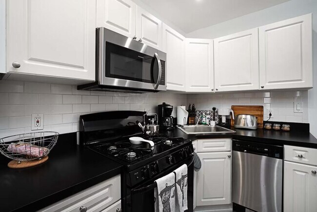 312 E 104th St Unidad SI FL3-ID1031974P