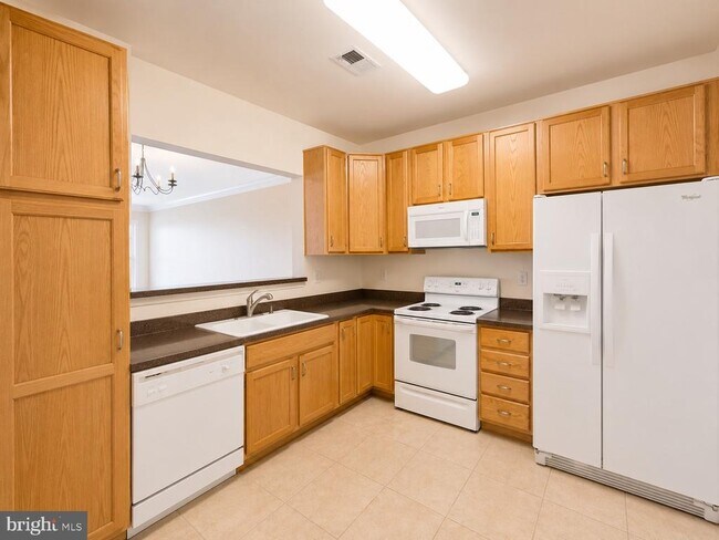 5910 Great Star Dr Unit 304