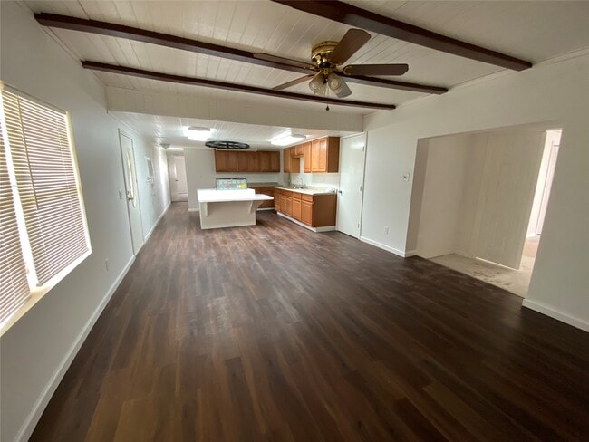 Photo - 20672 Trinity Way