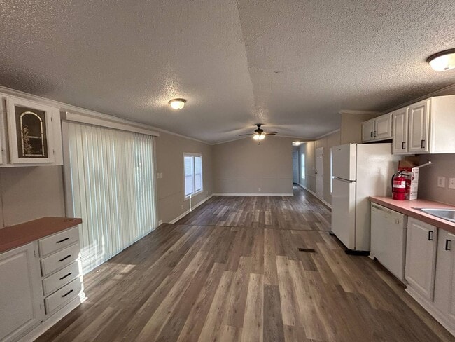 Photo - 52 White Oak Village