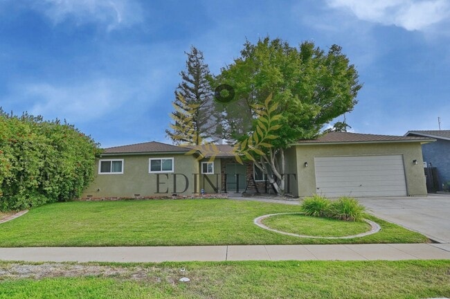 Building Photo - 3135 W Mesa Ave Rental