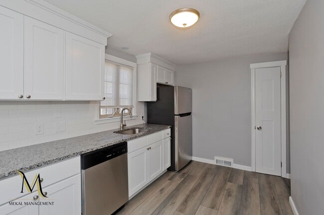 Photo - 3 Bedroom Single Family Home in East Forest Park Springfield, MA!