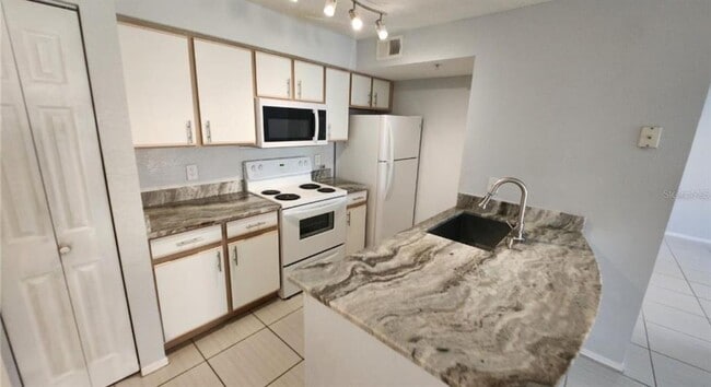 Photo - 2207 Antigua Pl Unit 718