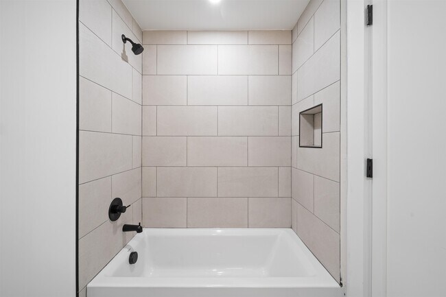 Photo - 337 Johnston Ave Unidad 307