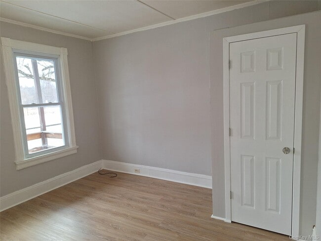 Building Photo - 69 Greenkill Ave Unit 1