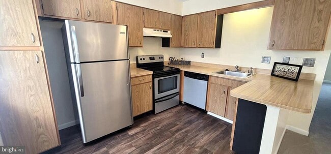 Photo - 634 Glynlee Ct