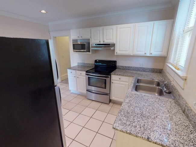 Photo - 166-168-168 E 11th Ave Unit 166 E. 11th Ave