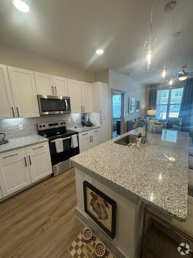 Building Photo - 551 E Finley Blvd Unit 2202 Rental