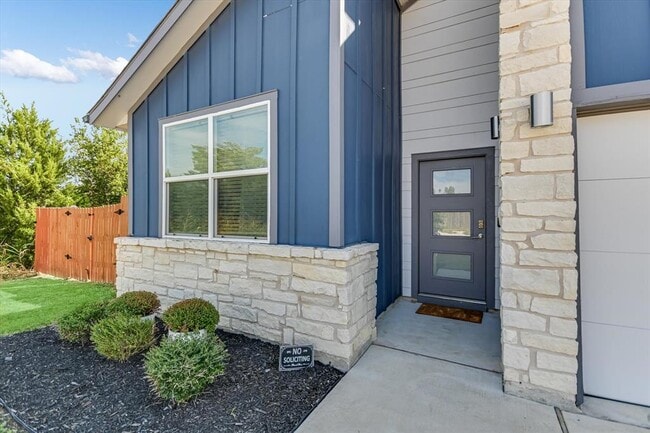 Photo - 14409 Cantarra Dr
