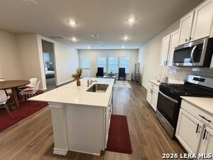 Photo - 21252 Millstream Bnd