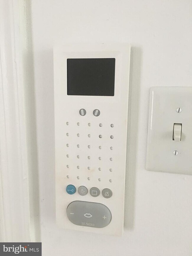 Photo - 2514 13th St NW Unit 3