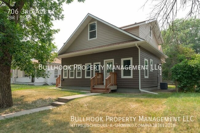 Photo - 706 3rd Ave House