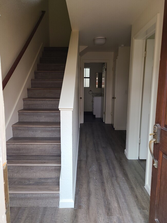 Photo - 2030 Blake St Unit B