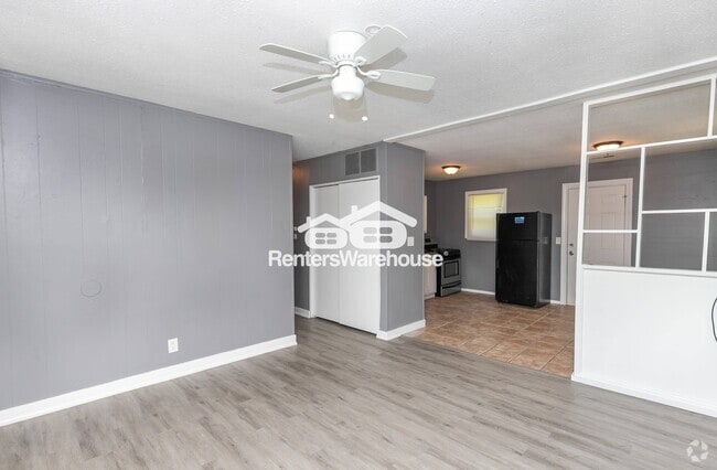 Building Photo - 7800 E 51st St Rental