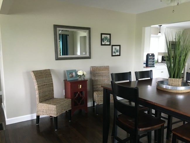 Photo - 345 Barbara St