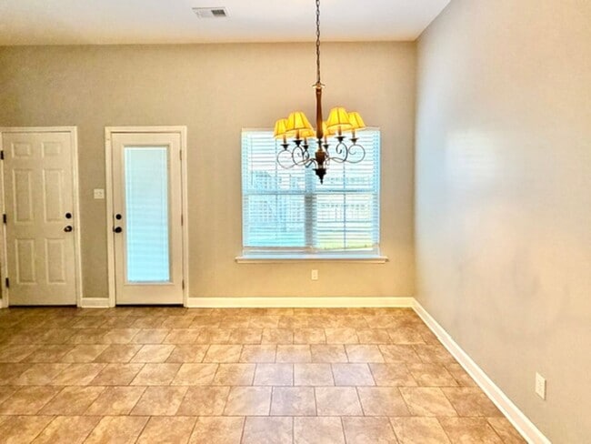 Photo - RidgeLaurelTerrace5311 Unidad 1