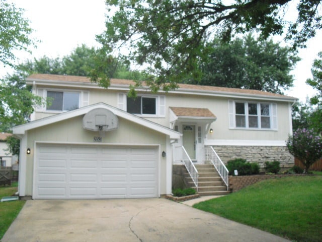 Photo - 253 Windsor Dr