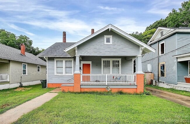 Photo - 411 Ebenezer Ave
