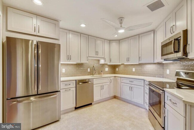 Photo - 11500 Fairway Dr Unit 606