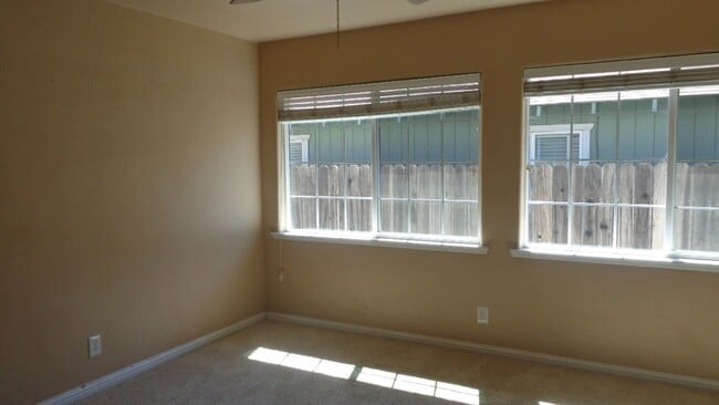 Photo - Nice 2-Bedroom House