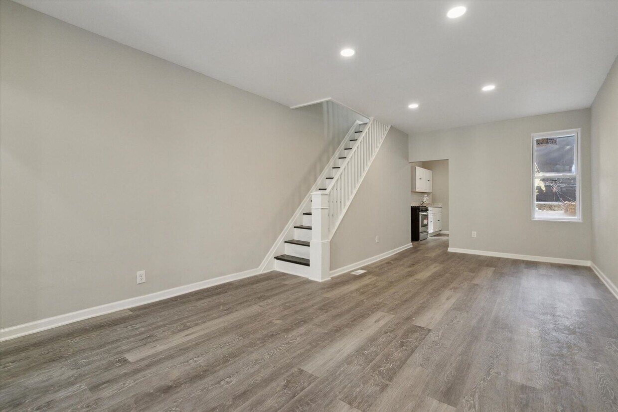 Newly Renovated 3 Bedroom Home - Newly Renovated 3 Bedroom Home
