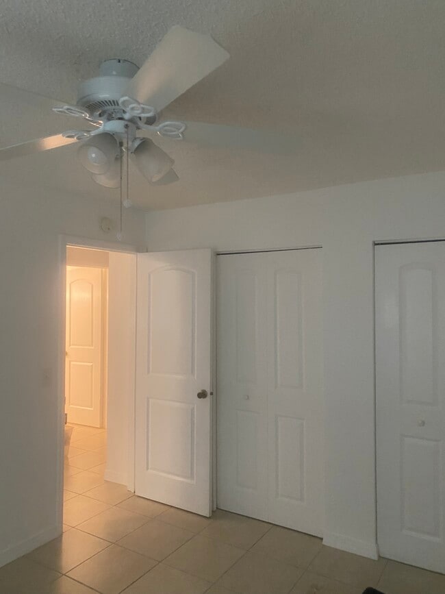 Photo - 9299 Silverthorne Dr