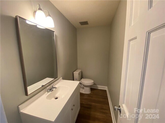 Photo - 175 17th St NW Unit #G6