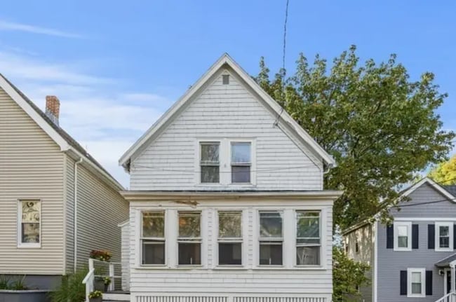 Photo - 110 Moreland St