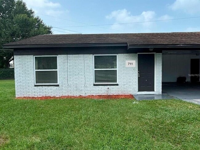 Building Photo - 709 Bryon Ct