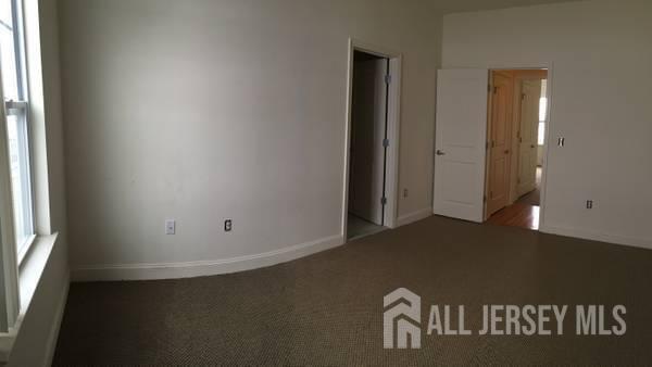 Photo - 406 Giordano Ave