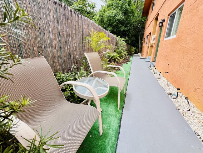 Photo - 441 NW 7th Terrace Unit 4