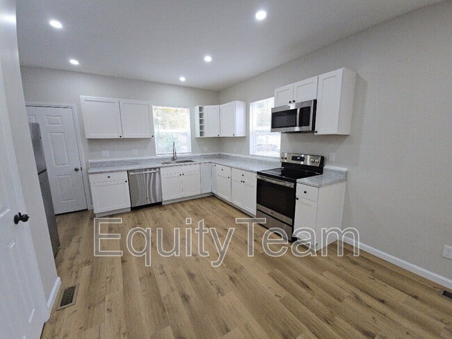 Photo - 1800 Glenwood Ave