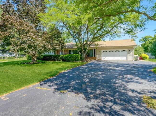 Photo - 2226 Shannondale Dr
