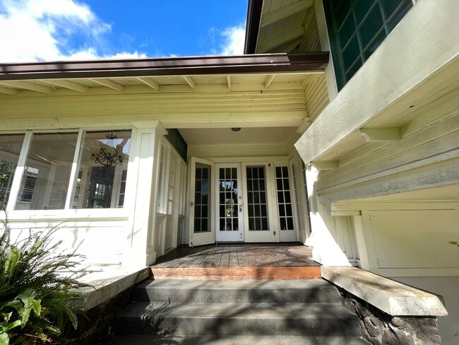 Photo - 2610 Lowrey Ave