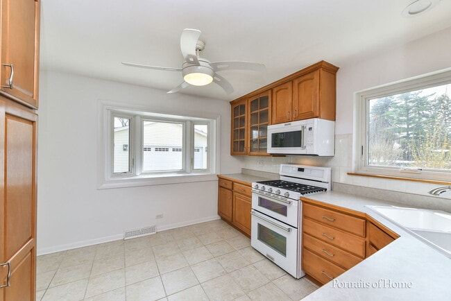 Photo - 591 S Grace St