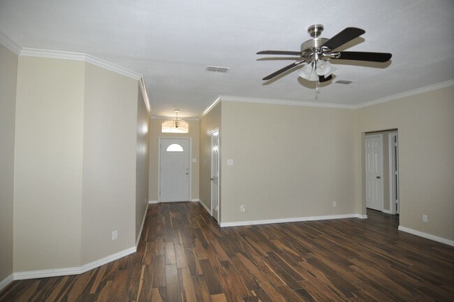 Photo - 1126 Fawn Meadow Trail