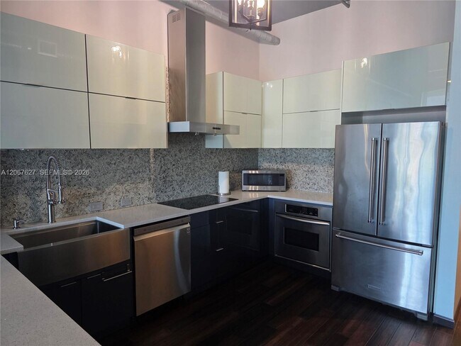 Photo - 3029 NE 188th St Unit 819