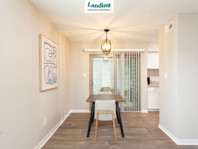 Photo - 2002 Flagstone Dr Unit B-119.275485