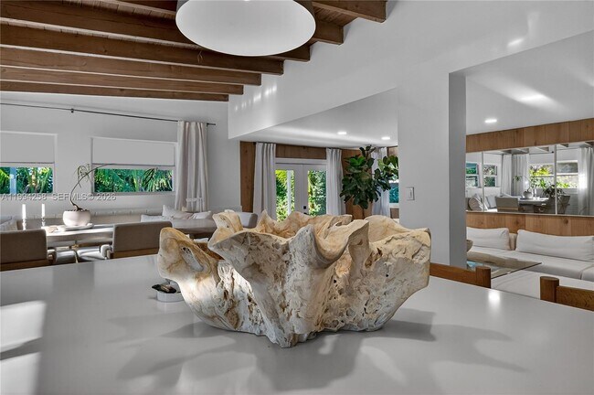 Photo - 3138 SW 15th St