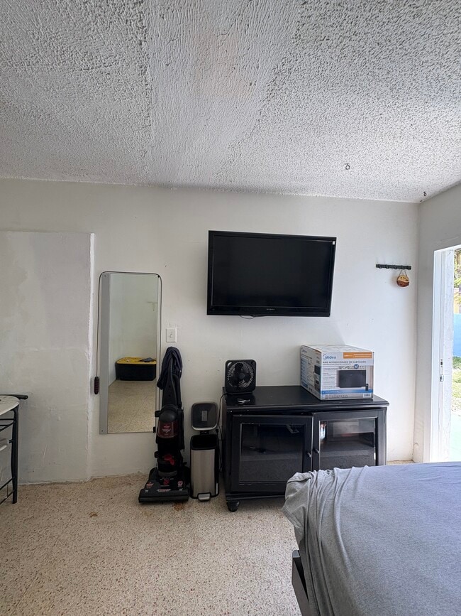 Photo - 1822 Cleveland St Unit 1