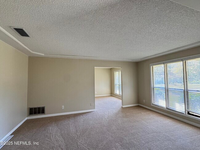 Photo - 2052 Pompano Pkwy