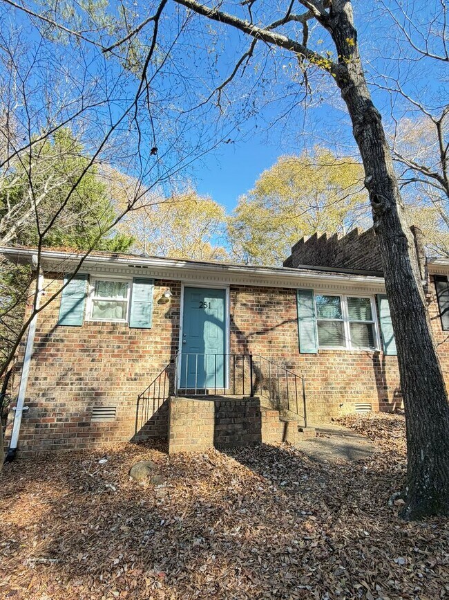 Building Photo - 5 Points Duplex