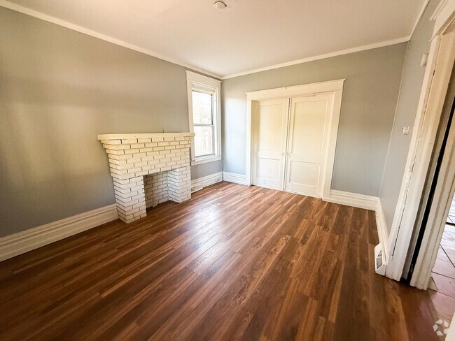 Building Photo - 921 15th St Unit 921 15th Street - #1 Rental