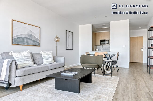 Photo - 100 Landsdowne St Unit SI FL11-ID585