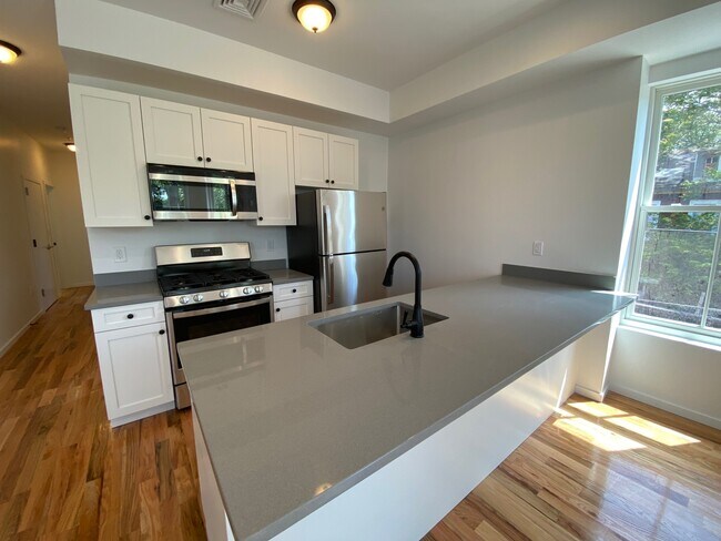 Photo - 178 Washington St Unidad 2