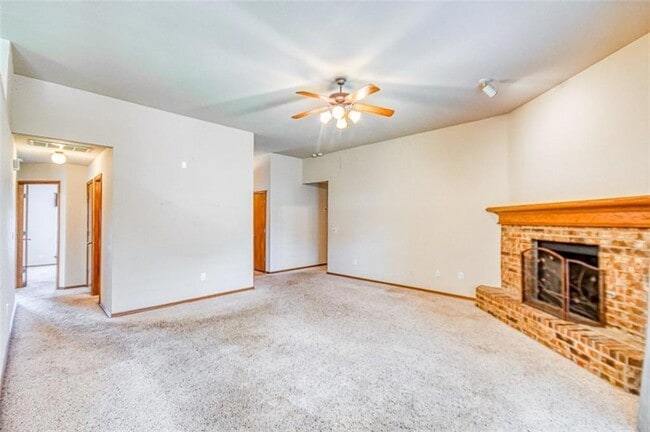 1708 Meadow Run Dr